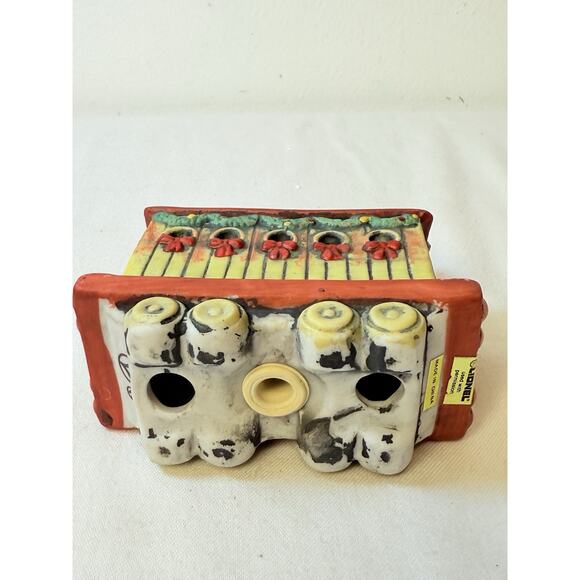 Lionel Chills & Thrills Series Circus Car Ornament - Picture 6 of 8